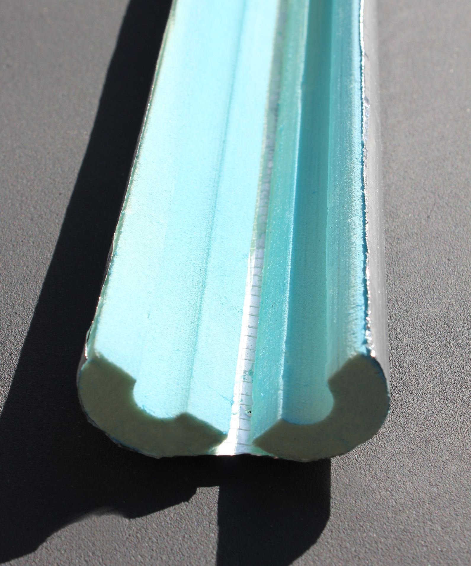 Phenolic Foiled Pipe Lagging Sections Open